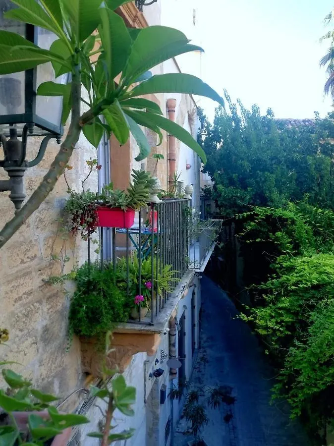 *** Gasthof Arimatea Accommodations Palermo Italien