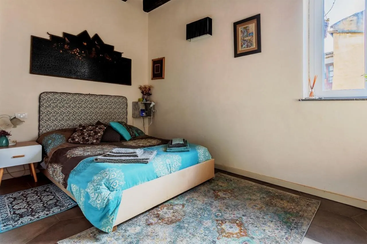 Konukevi Arimatea Accommodations Palermo