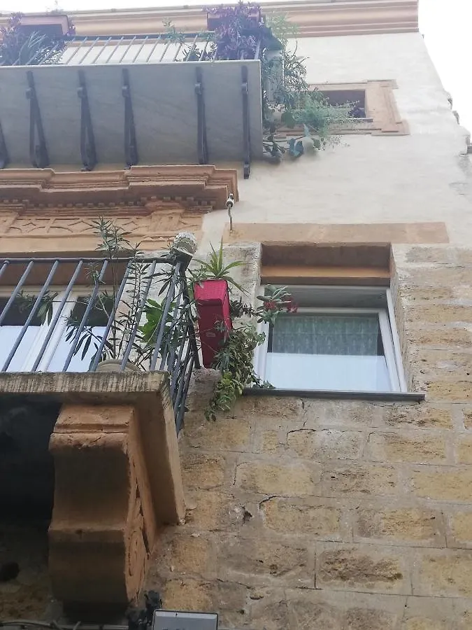 Gasthuis Arimatea Accommodations Palermo