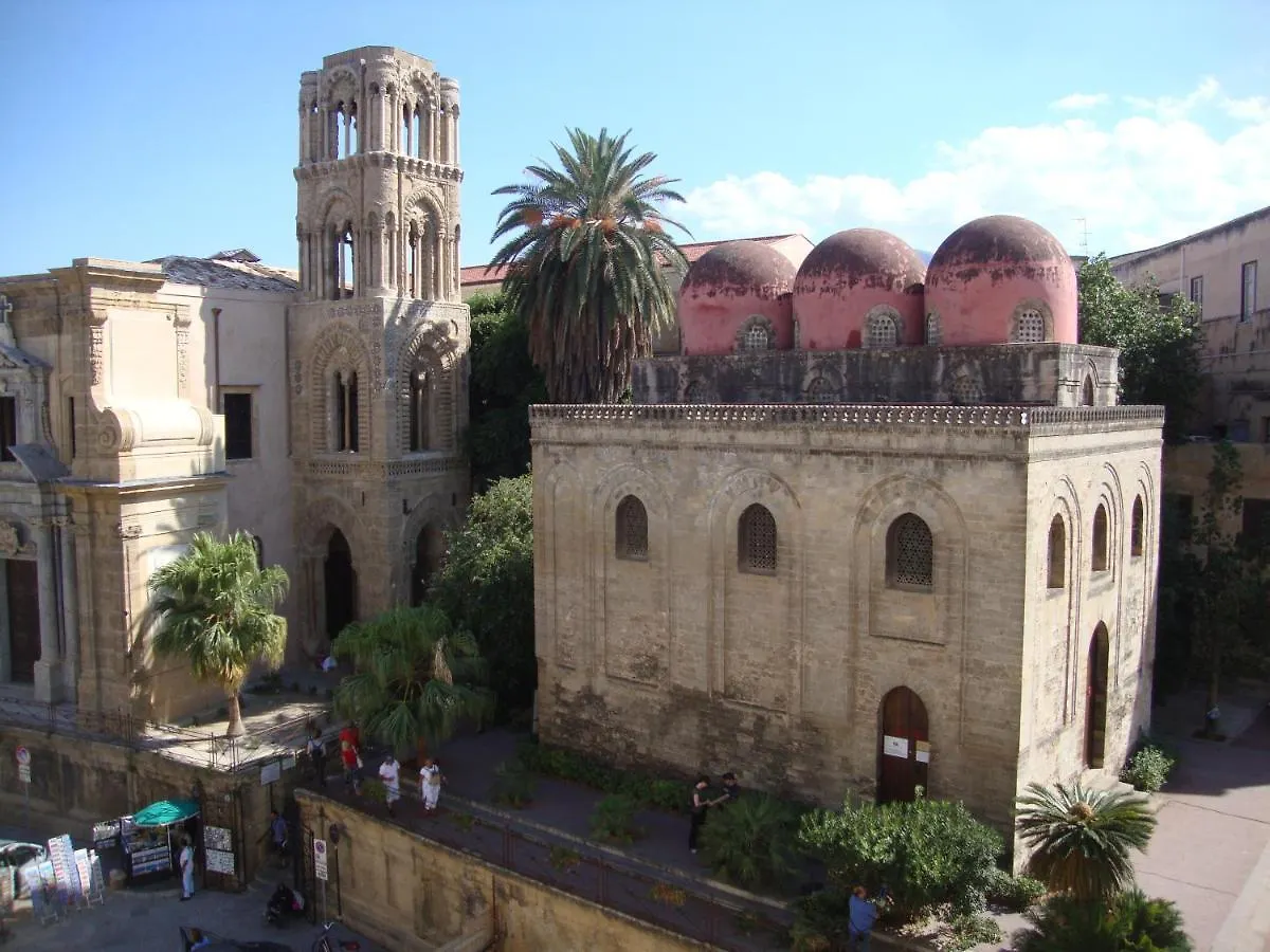 Arimatea Accommodations Palermo 3*,  Italië